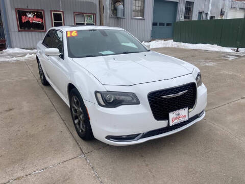 2016 Chrysler 300 S