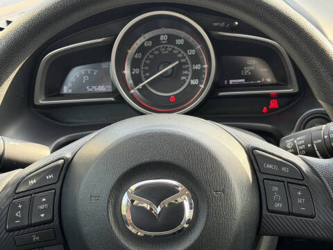 2015 Mazda MAZDA3 i Sport