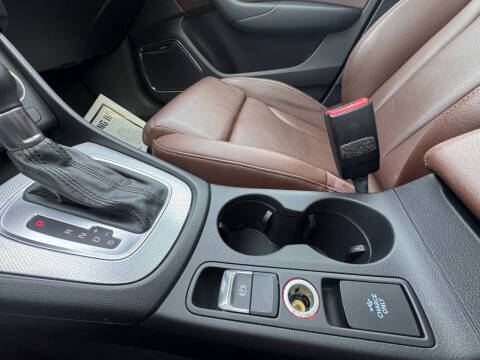 2018 Audi Q3 2.0T quattro Sport Premium Plus