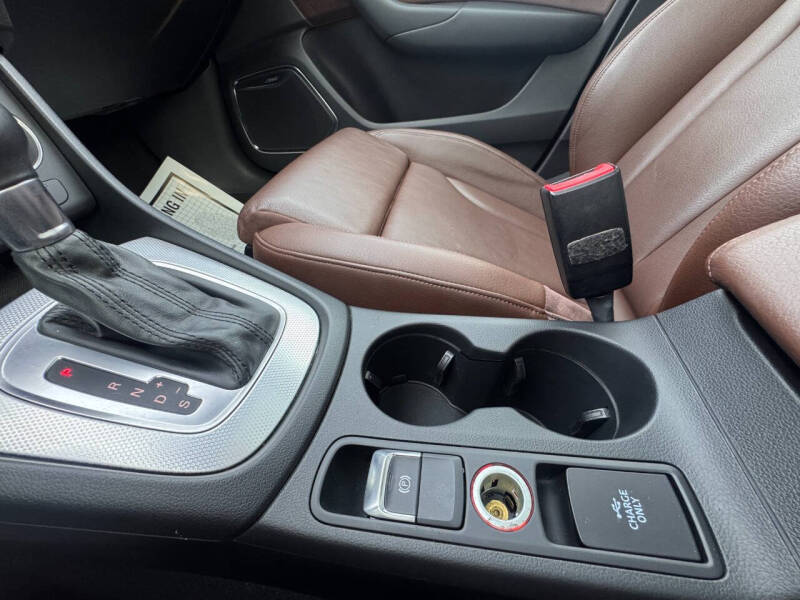 2018 Audi Q3 2.0T quattro Sport Premium Plus