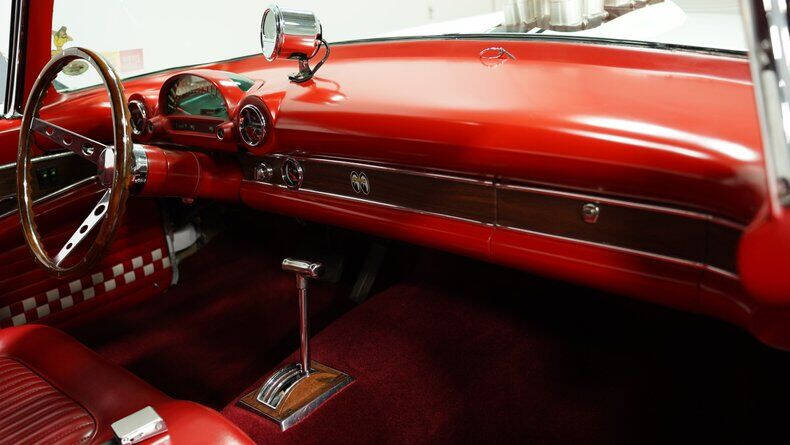 1955 Ford Thunderbird