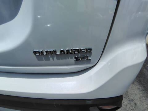 2017 Mitsubishi Outlander SEL