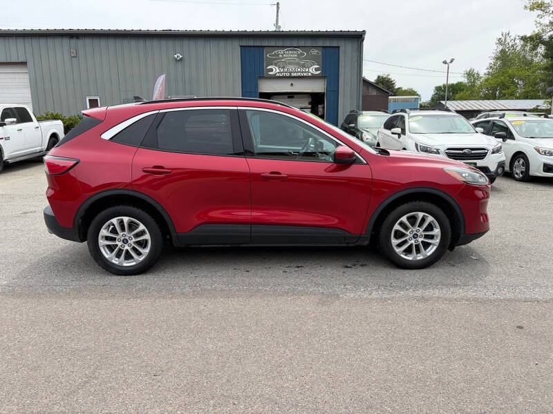 2020 Ford Escape SE