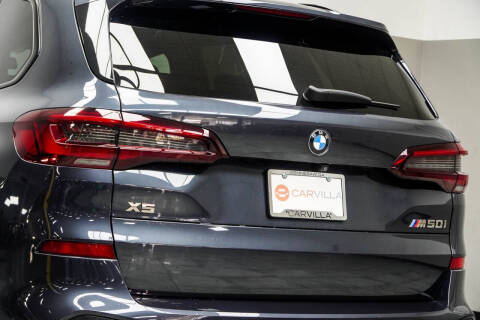 2022 BMW X5 M50i
