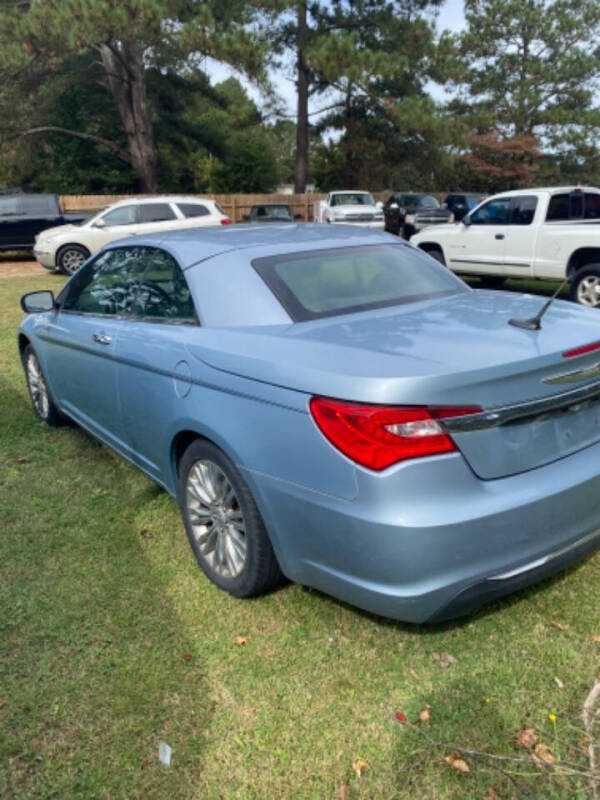 2013 Chrysler 200 Limited