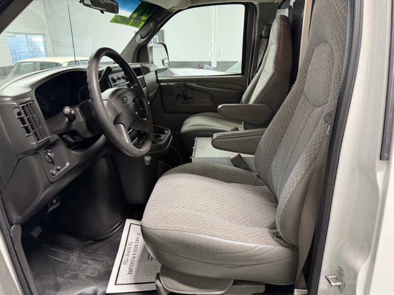 2004 Chevrolet Express 3500