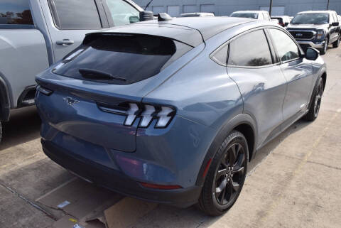 2024 Ford Mustang Mach-E Select