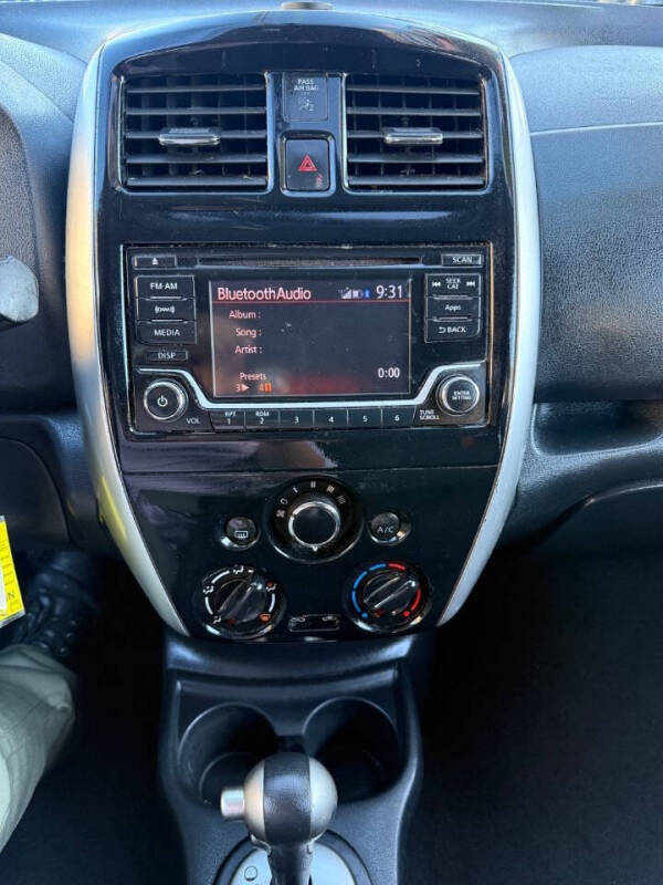 2015 Nissan Versa Note SR