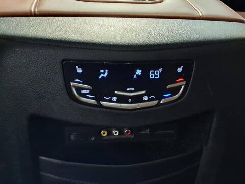 2016 Cadillac Escalade ESV Luxury Collection