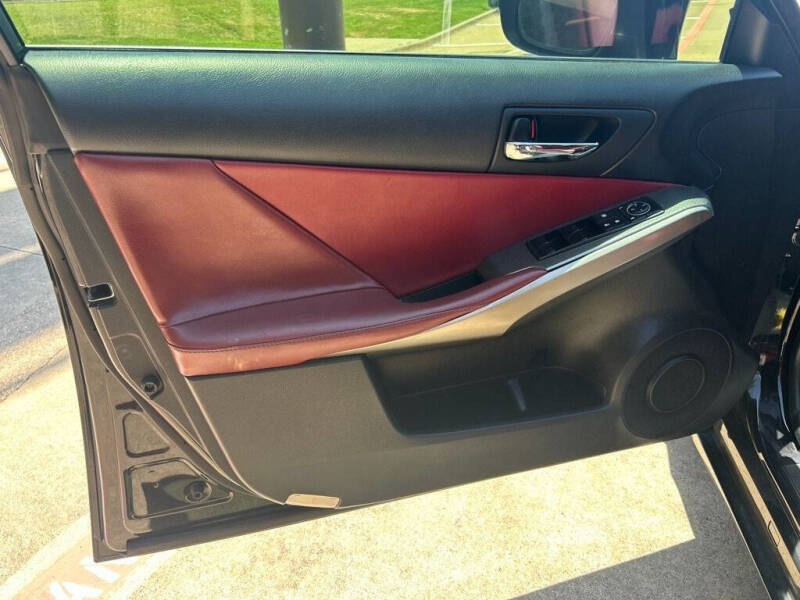 2015 Lexus IS 250