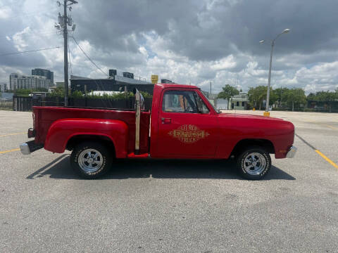 1982 Dodge Little express