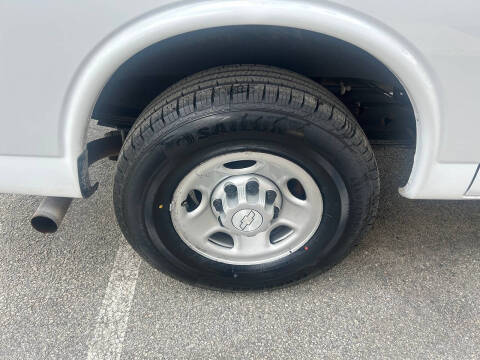 2018 Chevrolet Express 2500