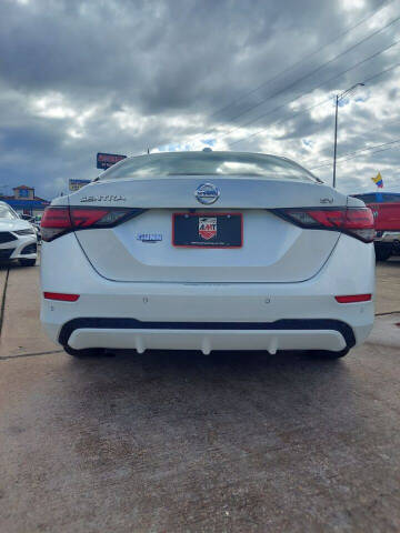 2022 Nissan Sentra SV