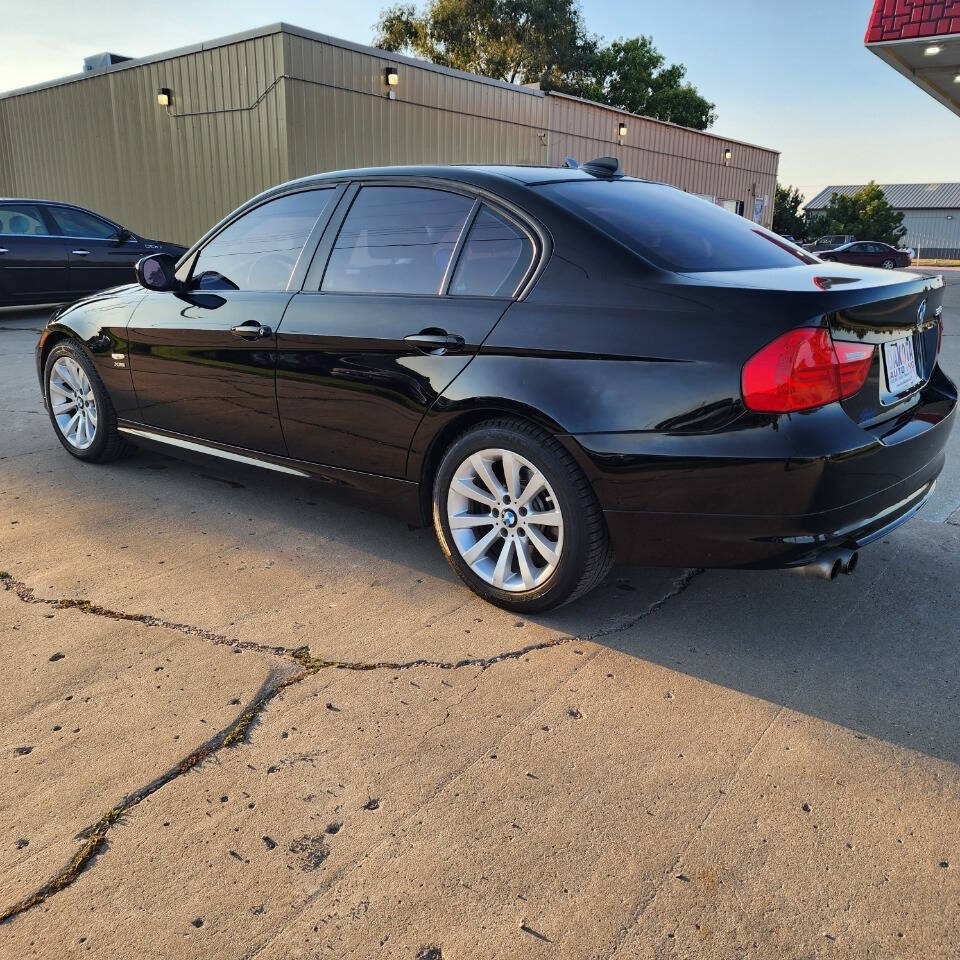 2011 BMW 3 Series for sale at Dakota Auto Inc in Dakota City, NE