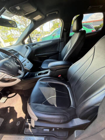 2019 Lincoln MKC Premiere