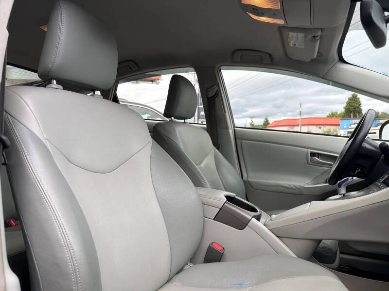 2014 Toyota Prius Four