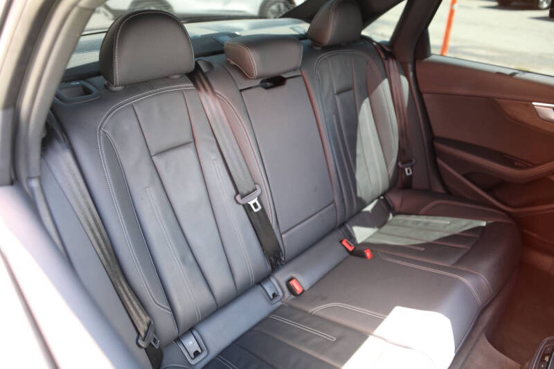 2023 Audi A4 quattro S line Prem Plus 45 TFSI