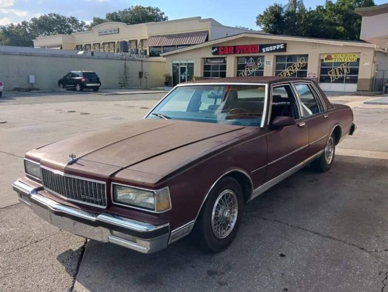1989 Chevrolet Caprice for sale at Car Mart Leasing & Sales in Hollywood FL