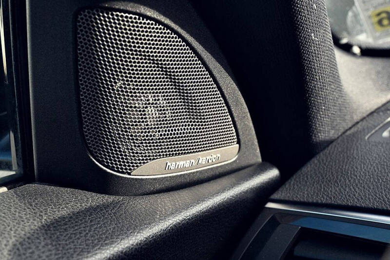 2020 BMW 2 Series 230i