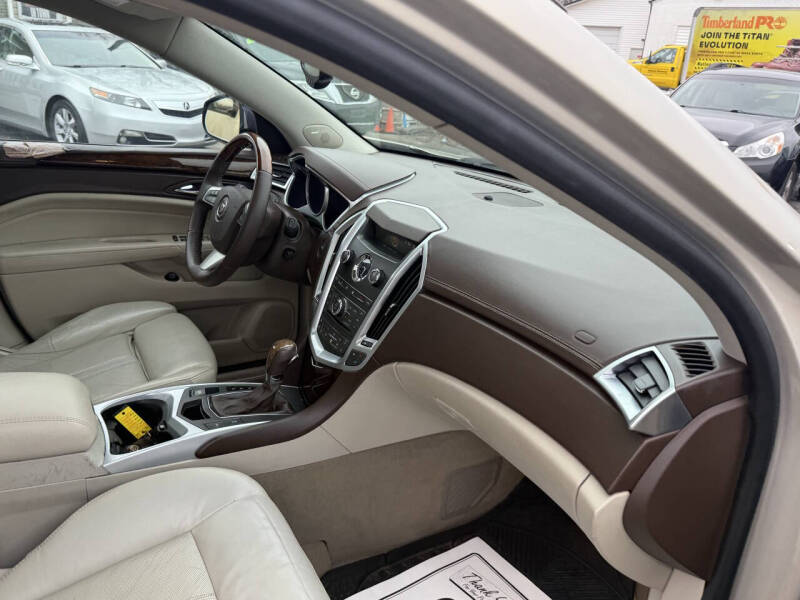 2010 Cadillac SRX Luxury Collection