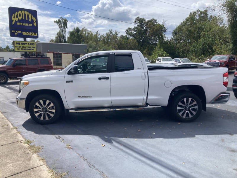 2014 Toyota Tundra SR5