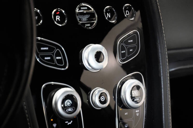 2016 Aston Martin V8 Vantage S