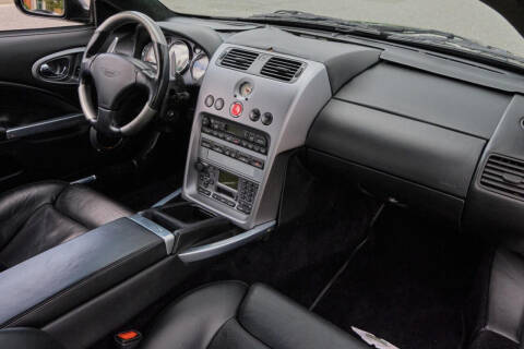 2003 Aston Martin V12 Vanquish