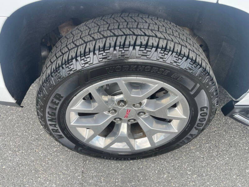 2019 GMC Yukon SLE