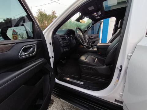 2023 Chevrolet Suburban High Country