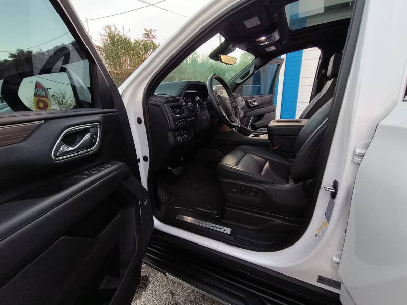 2023 Chevrolet Suburban High Country