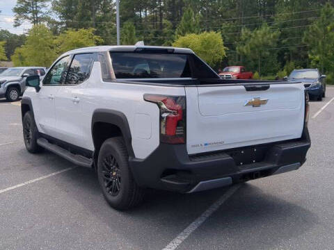 2025 Chevrolet Silverado EV LT