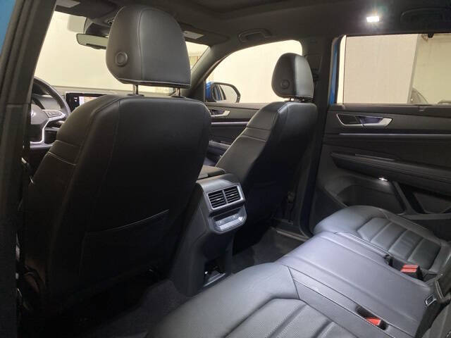 2024 Volkswagen Atlas Cross Sport SEL 4Motion