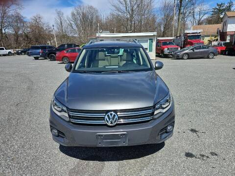 2013 Volkswagen Tiguan for sale at AutoConnect Motors in Kenvil NJ