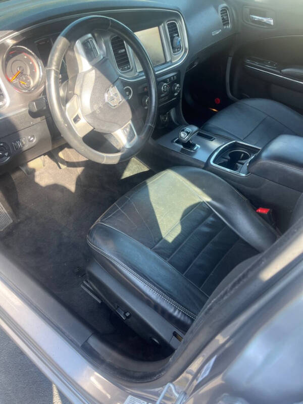 2014 Dodge Charger SXT