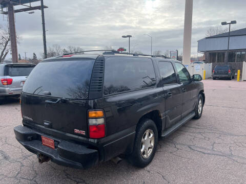 2005 GMC Yukon XL Denali