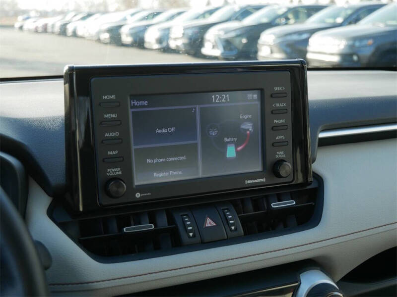 2022 Toyota RAV4 Hybrid XLE Premium