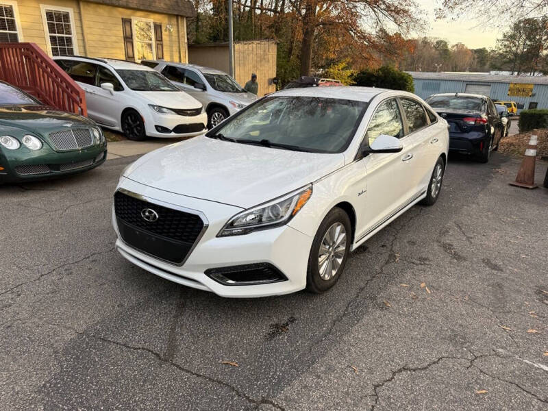 2016 Hyundai Sonata Hybrid Base photo 4