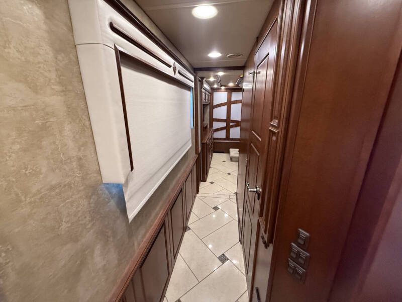 2014 Winnebago 42GD