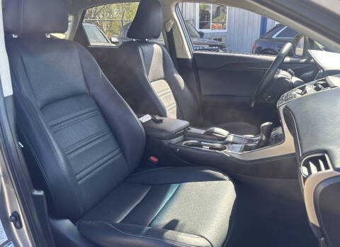 2017 Lexus NX 300h