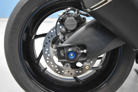 2018 Suzuki GSX 1000F