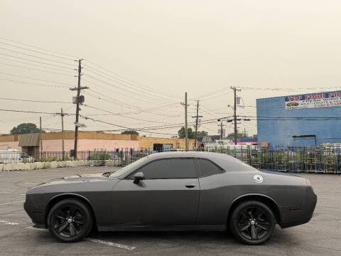 2016 Dodge Challenger SXT