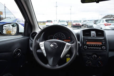 2016 Nissan Versa 1.6 S Plus