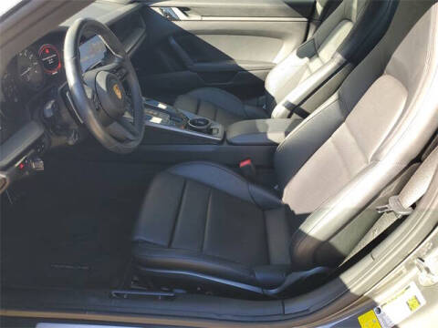 2021 Porsche 911 Carrera