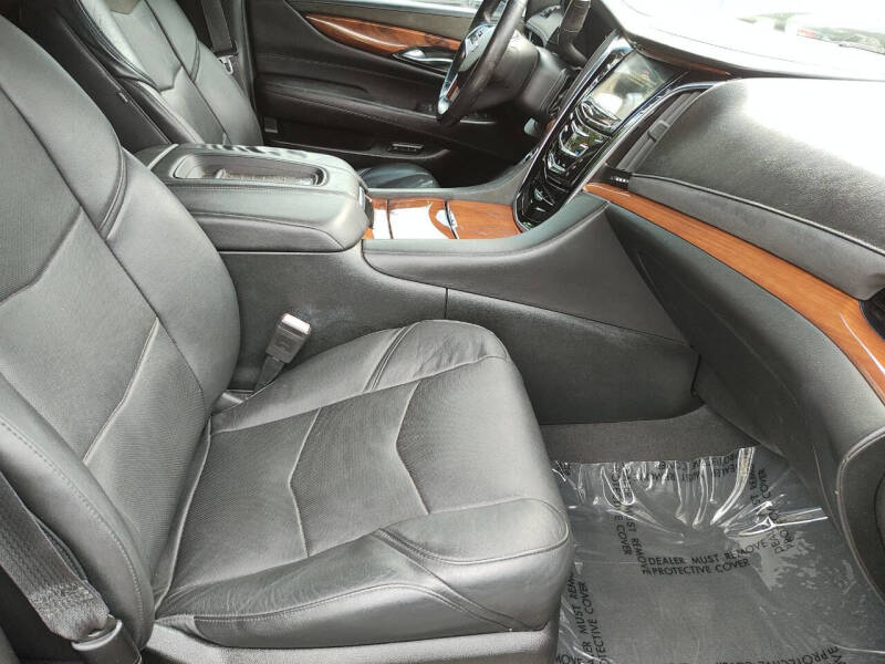 2016 Cadillac Escalade ESV Standard