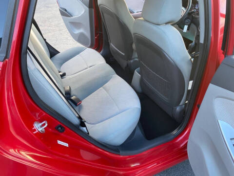 2014 Hyundai Accent GS