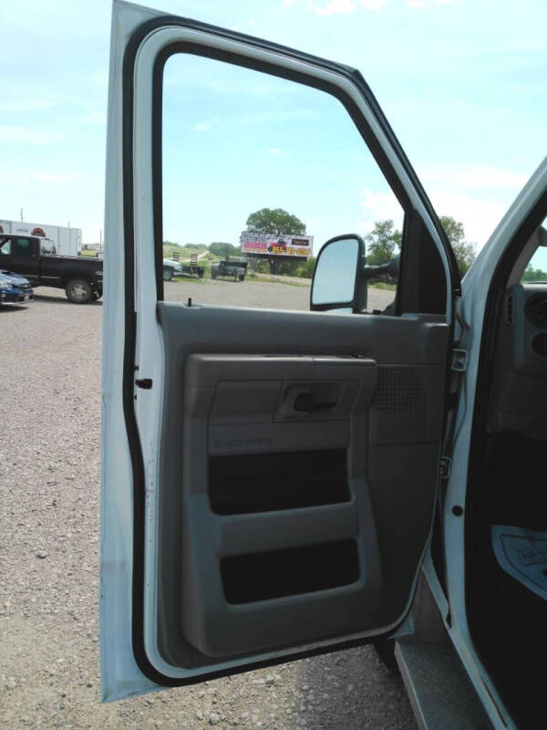 2012 Ford E-Series