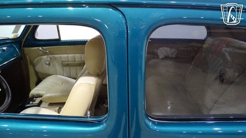 1937 Pontiac Coupe