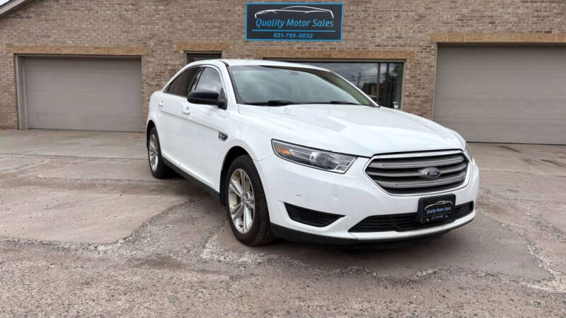 2016 Ford Taurus SE
