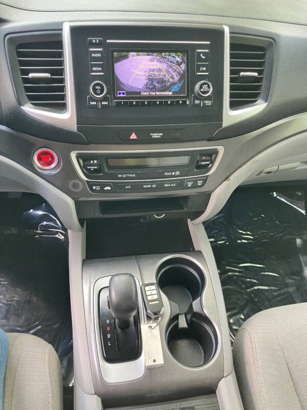 2017 Honda Pilot LX