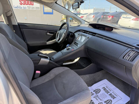 2013 Toyota Prius Four